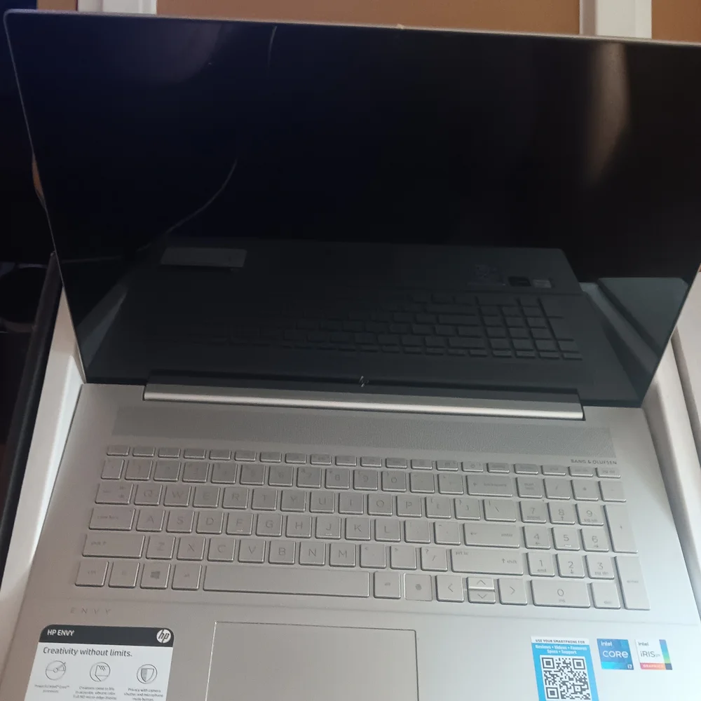 BEST OFFER $1,497 HP Envy Laptop 256GB SSD+1TB i7